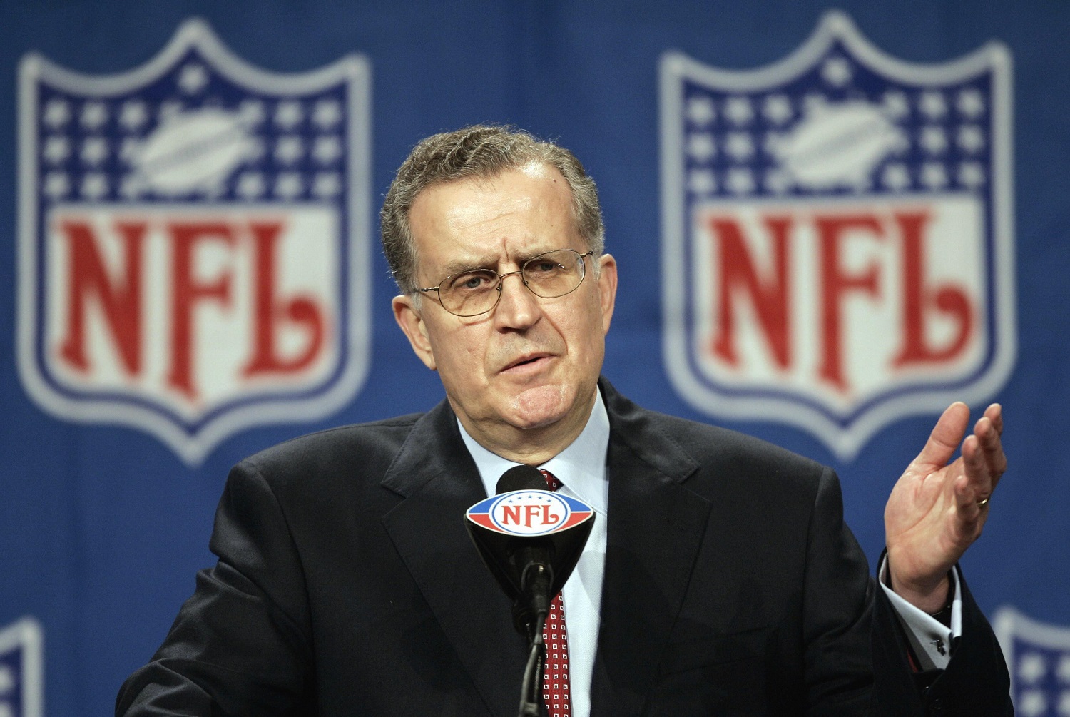 Paul Tagliabue opposed legal betting on the NFL, college basketball and other sports.