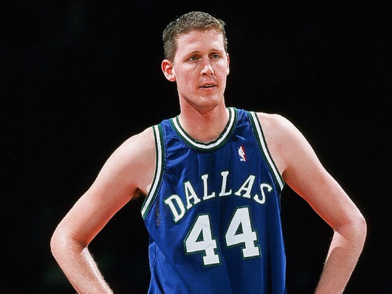 Former NBA Center Shawn Bradley Has Been Left Paralyzed Following a
