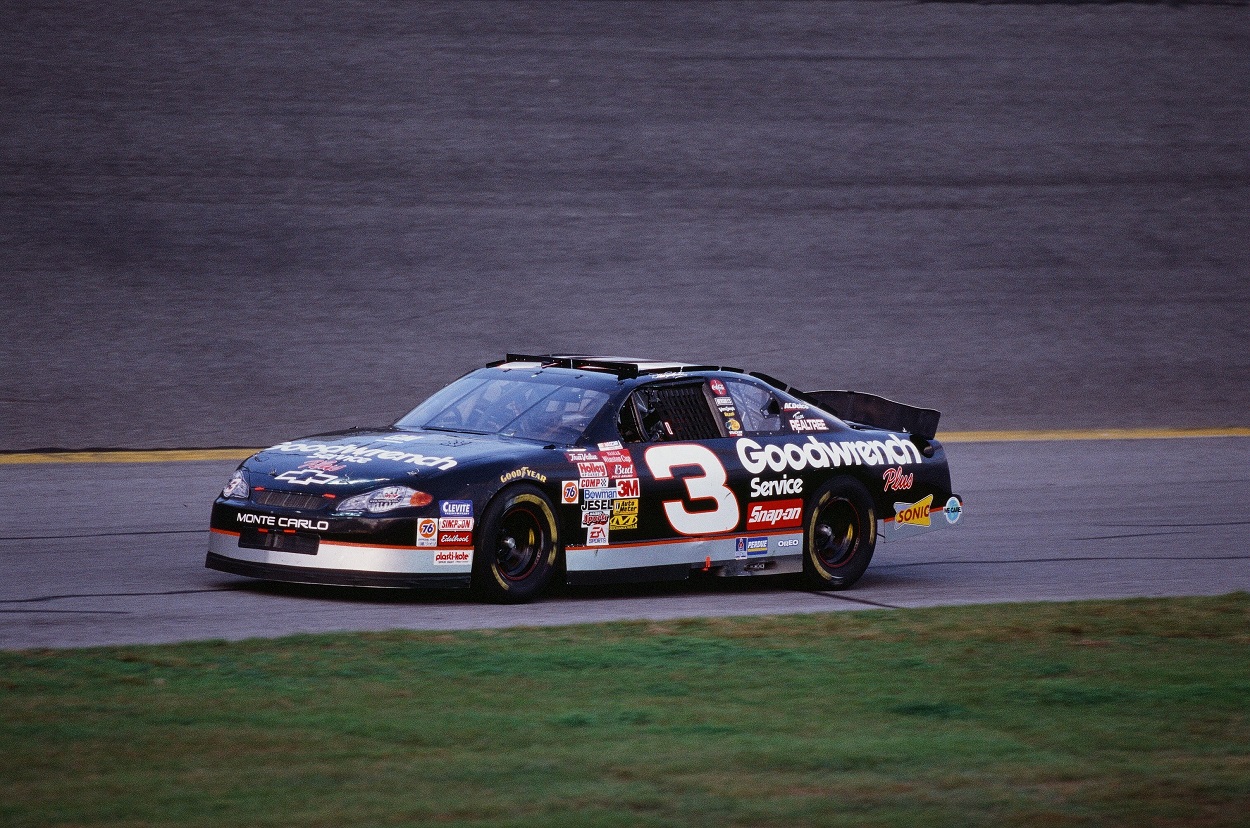 Dale Earnhardt Sr. practicing before the 2001 Daytona 500