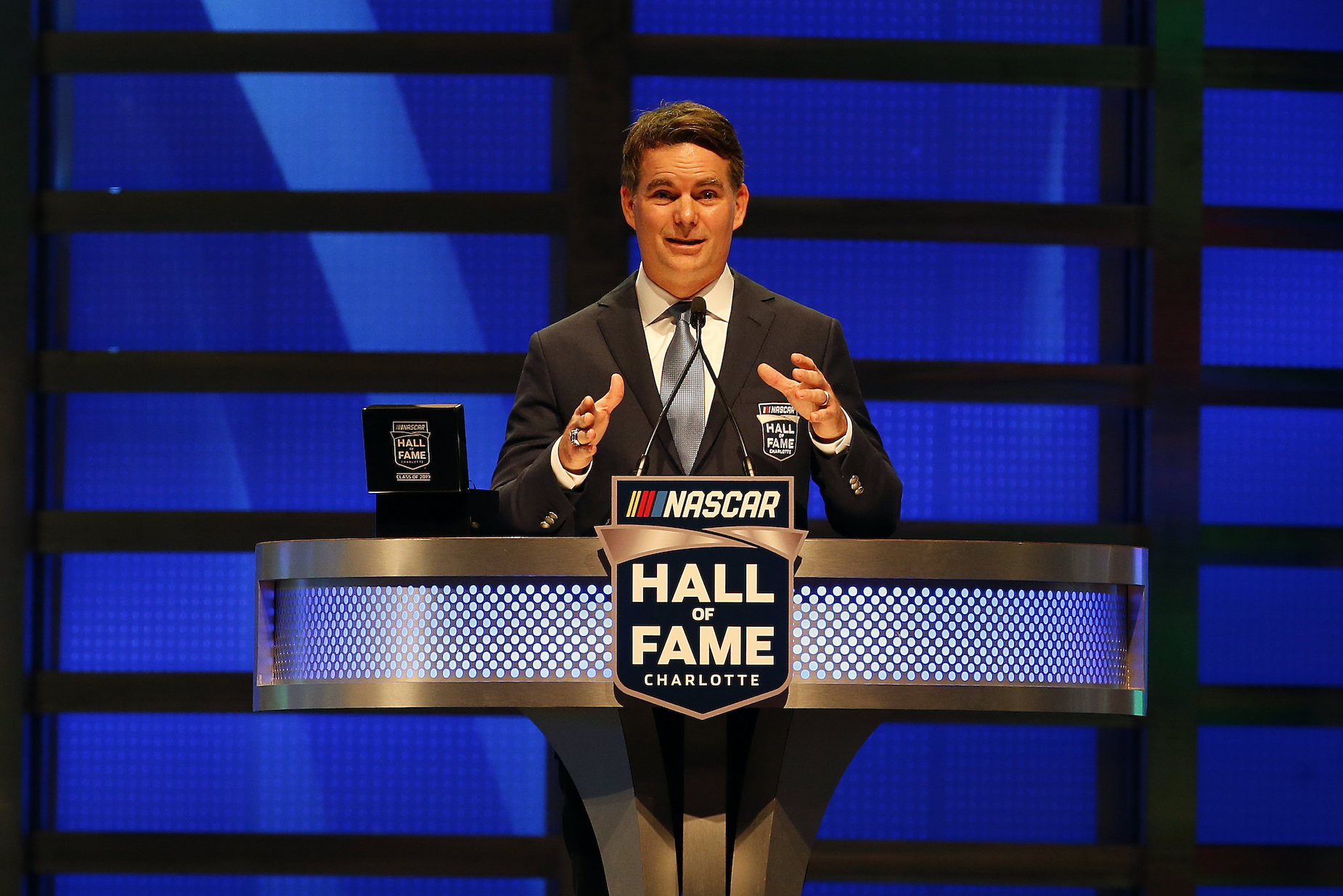 Jeff Gordon gives a speech during his induction into the NASCAR Hall of Fame.