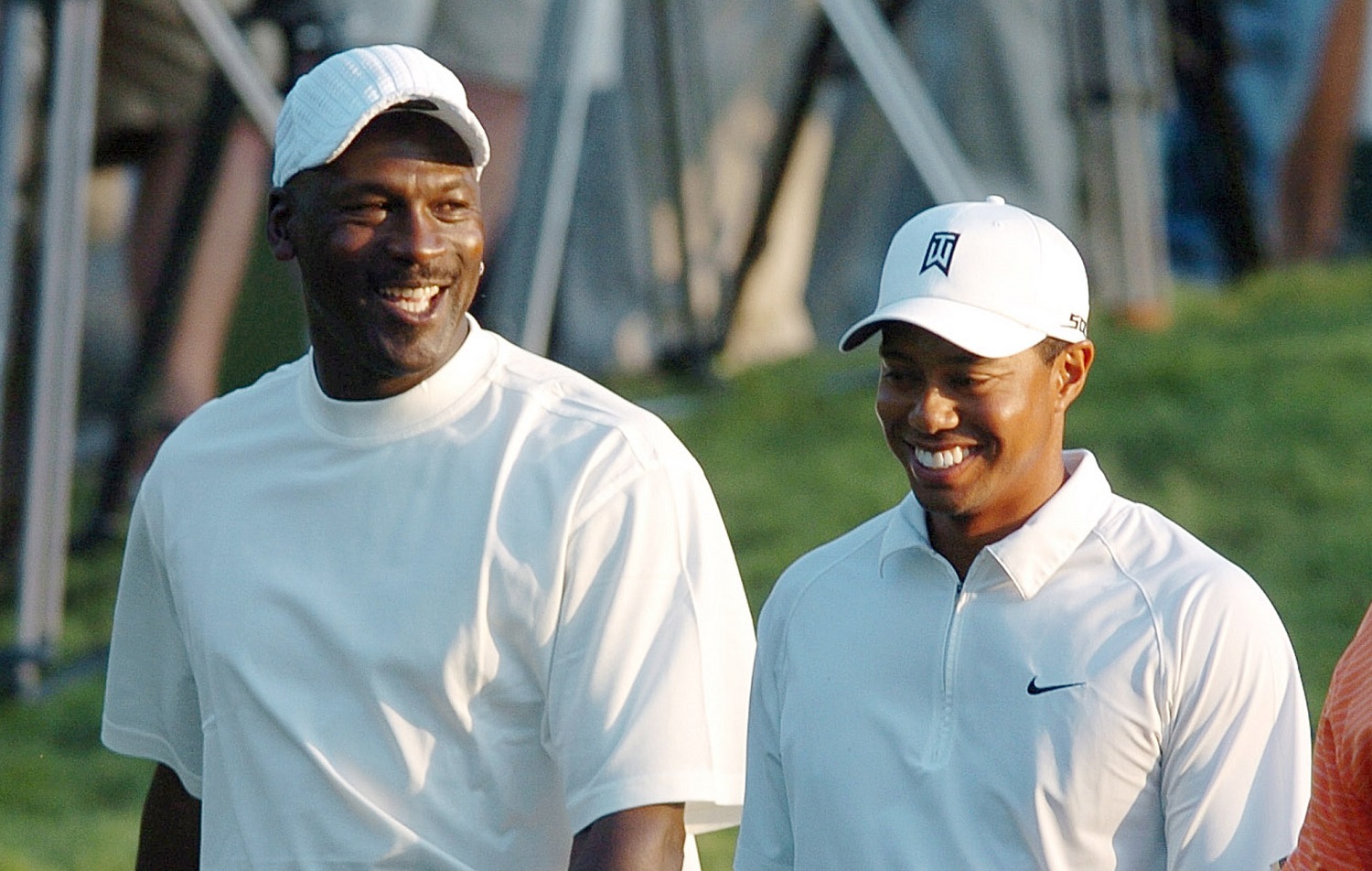 Michael Jordan and Tiger Woods had a bet n the NBA legend's score on the U.S. Open golf course.