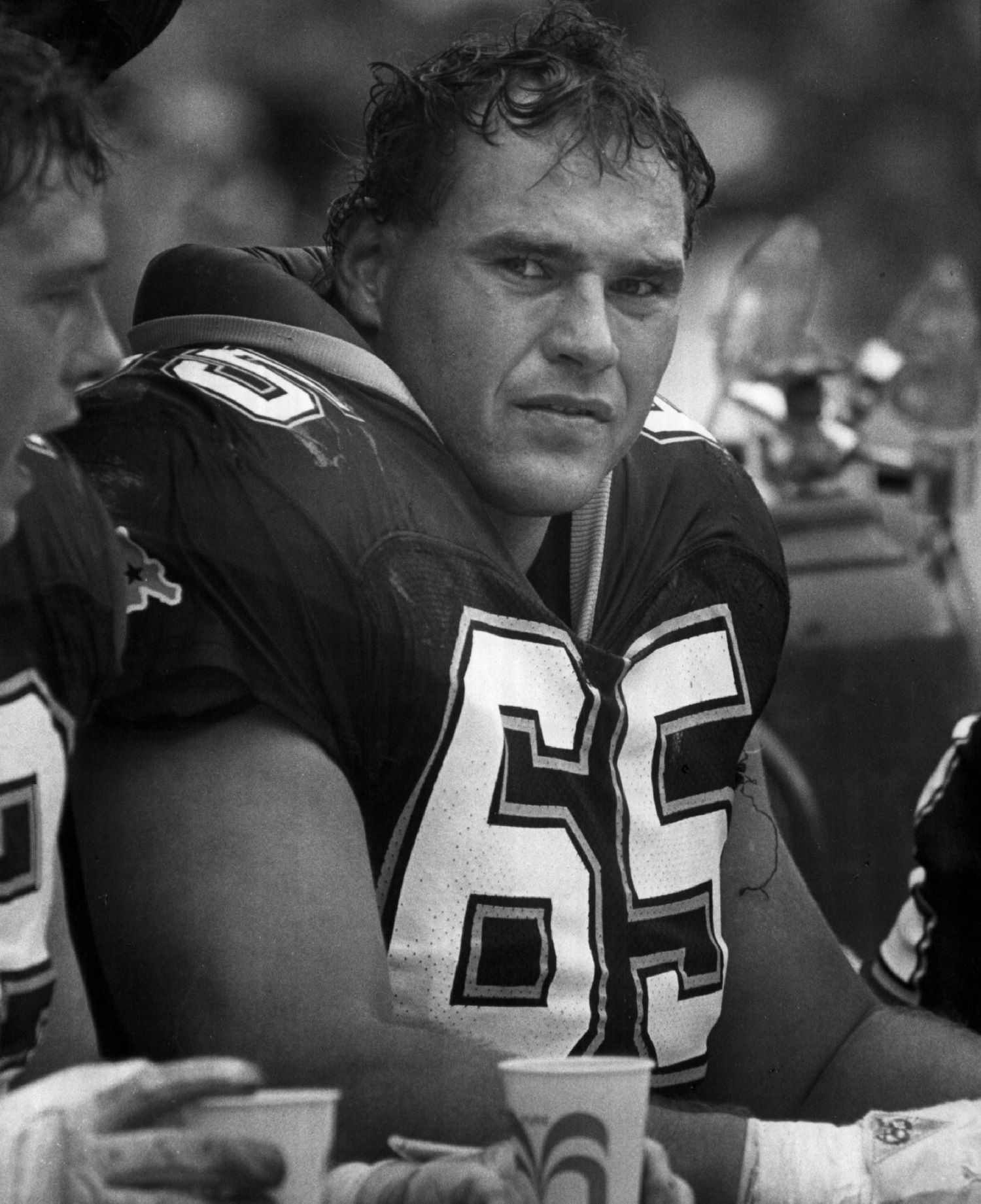 New Orleans Saints guard Steve Trapilo sits on the bench during a game.