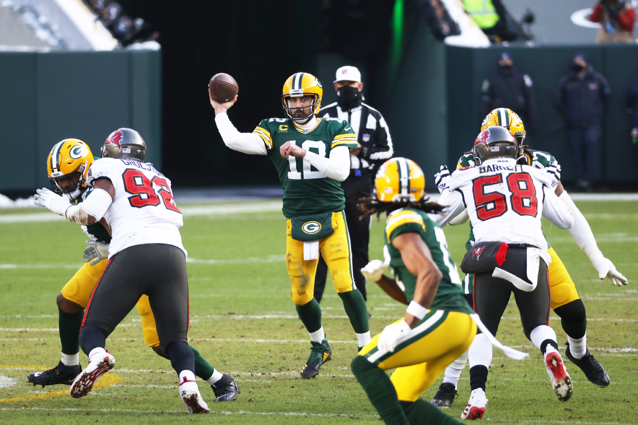 The Green Bay Packers need to play hardball with Aaron Rodgers.