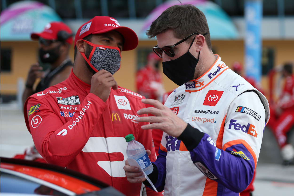 Bubba Wallace and Denny Hamlin talk before race