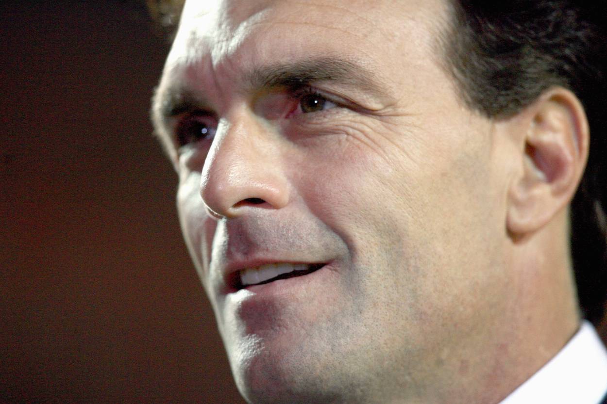 Longtime NFL quarterback Doug Flutie in 2006.