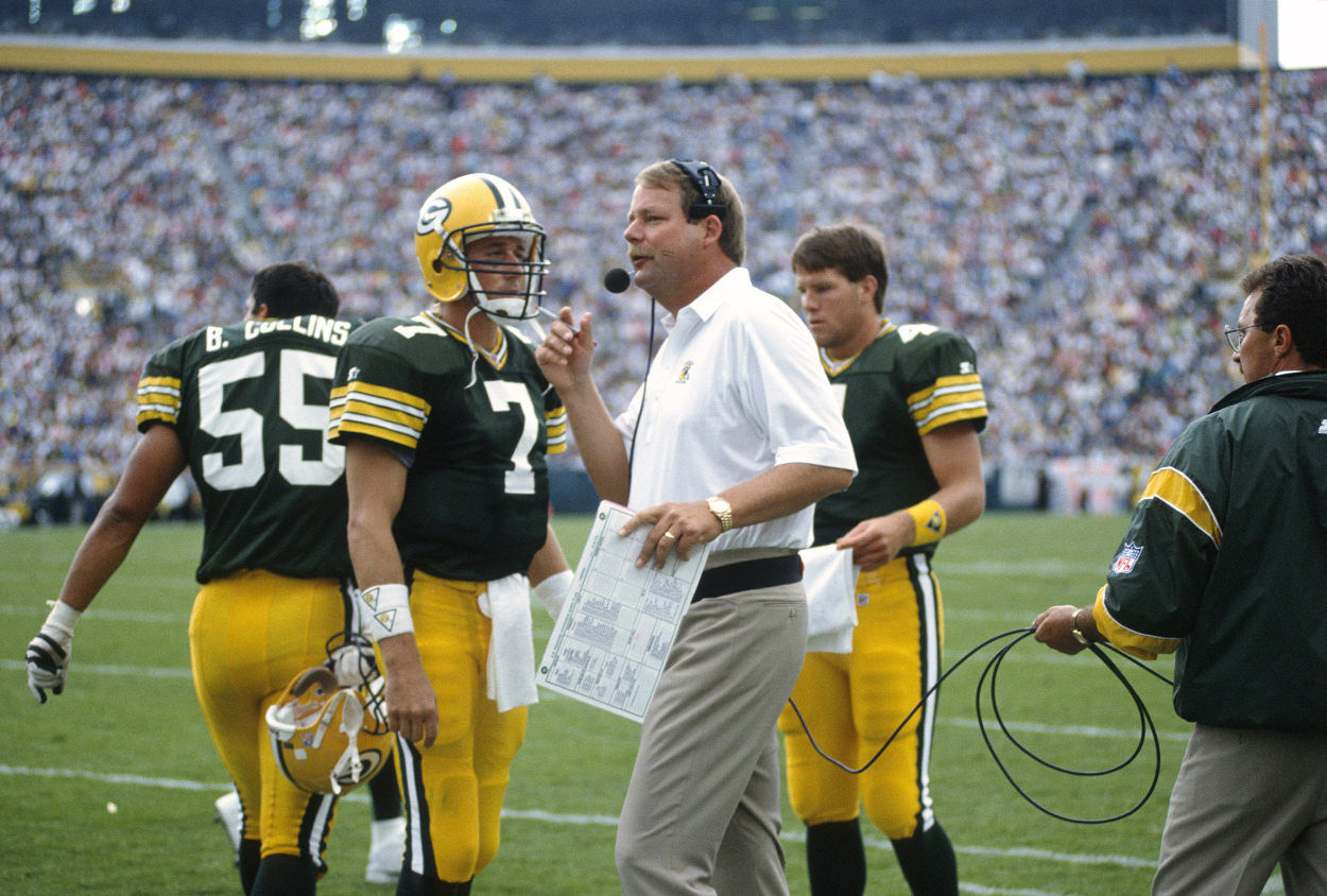 Former Packers coach Mike Holmgren weighs in on the Aaron Rodgers drama.