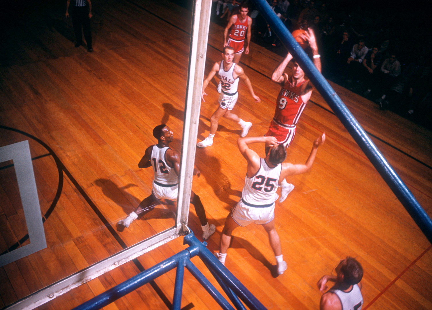 Bob Pettit led the St. Louis Hawks to the franchise's only NBA championship