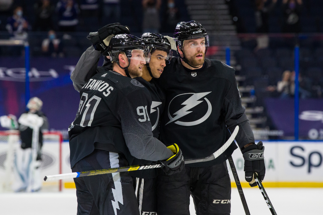 Black Friday Deals on Tampa Bay Lightning Merchandise, Lightning