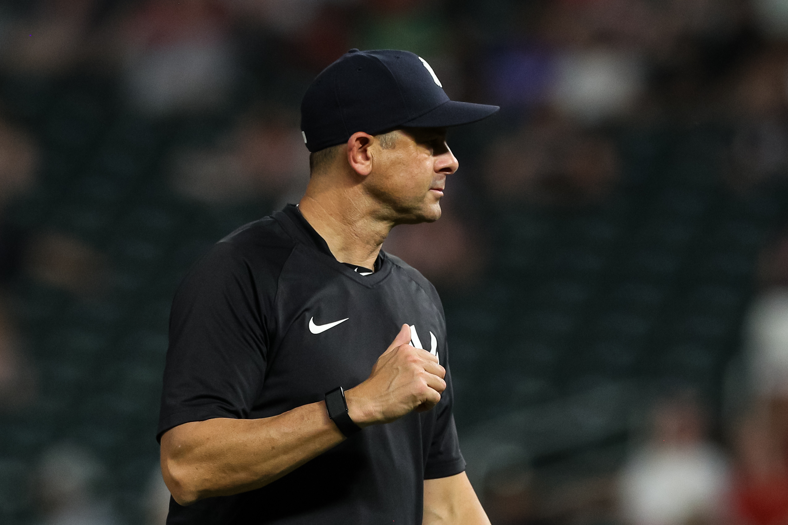 Aaron Boone blasted a Yankees reporter after a loss Sunday.