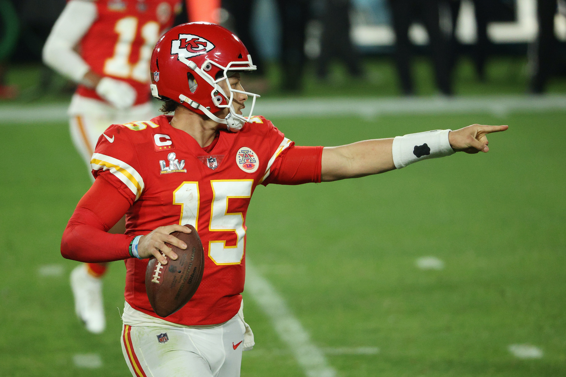 Patrick Mahomes points downfield during the Kansas City Chiefs' Super Bowl 55 defeat.