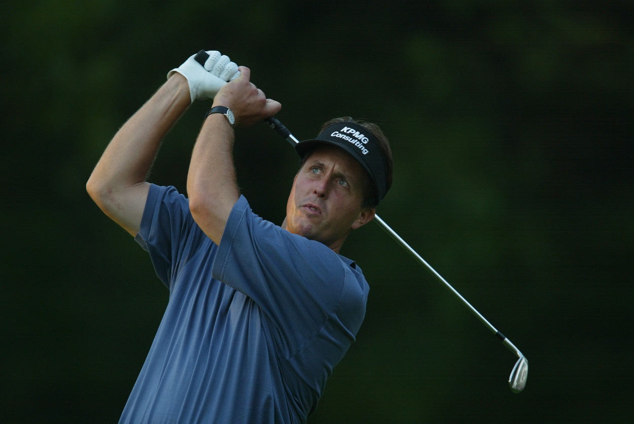 Phil Mickelson tees off during the final round of the 2002 U.S. Open