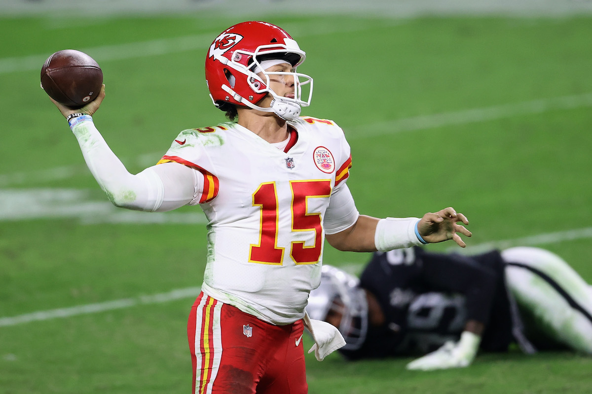 Patrick Mahomes’ Trainer Says the Quarterback Has the ‘Most Athletic Spine I’ve Ever Seen’