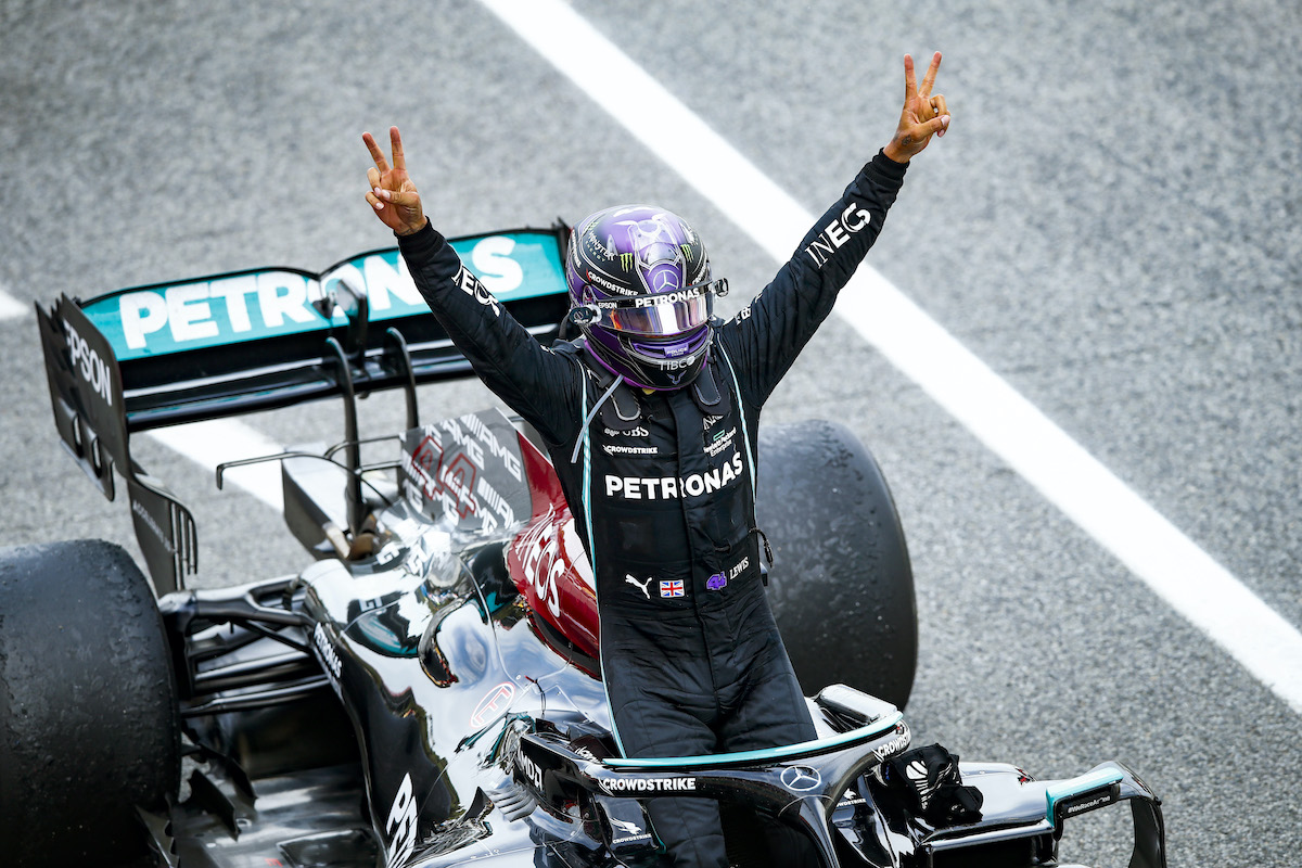 Lewis Hamilton celebrates his win during the Formula 1 Aramco Gran Premio De Espana 2021