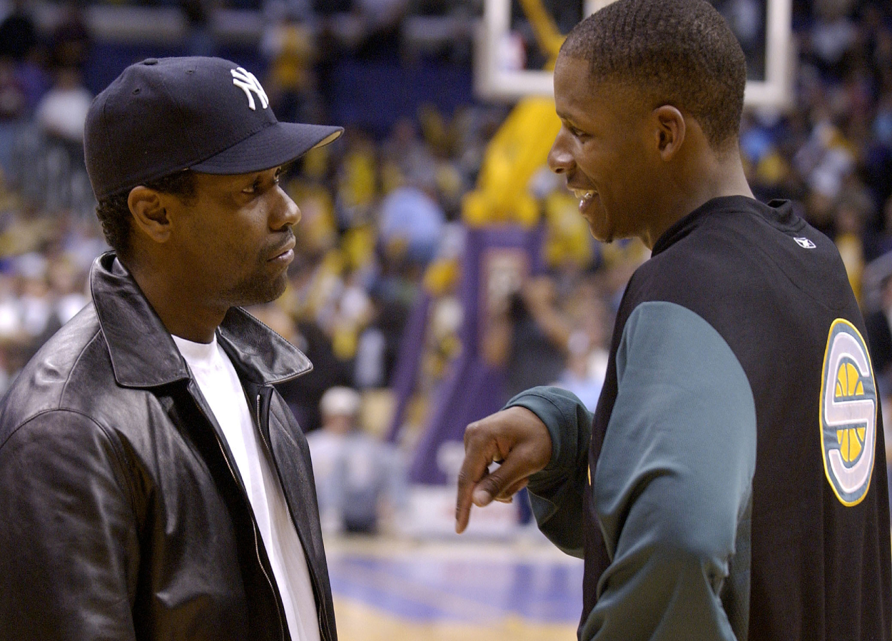 Denzel Washington and his He Got Game director Spike Lee attend the Lakers  vs. Knicks game