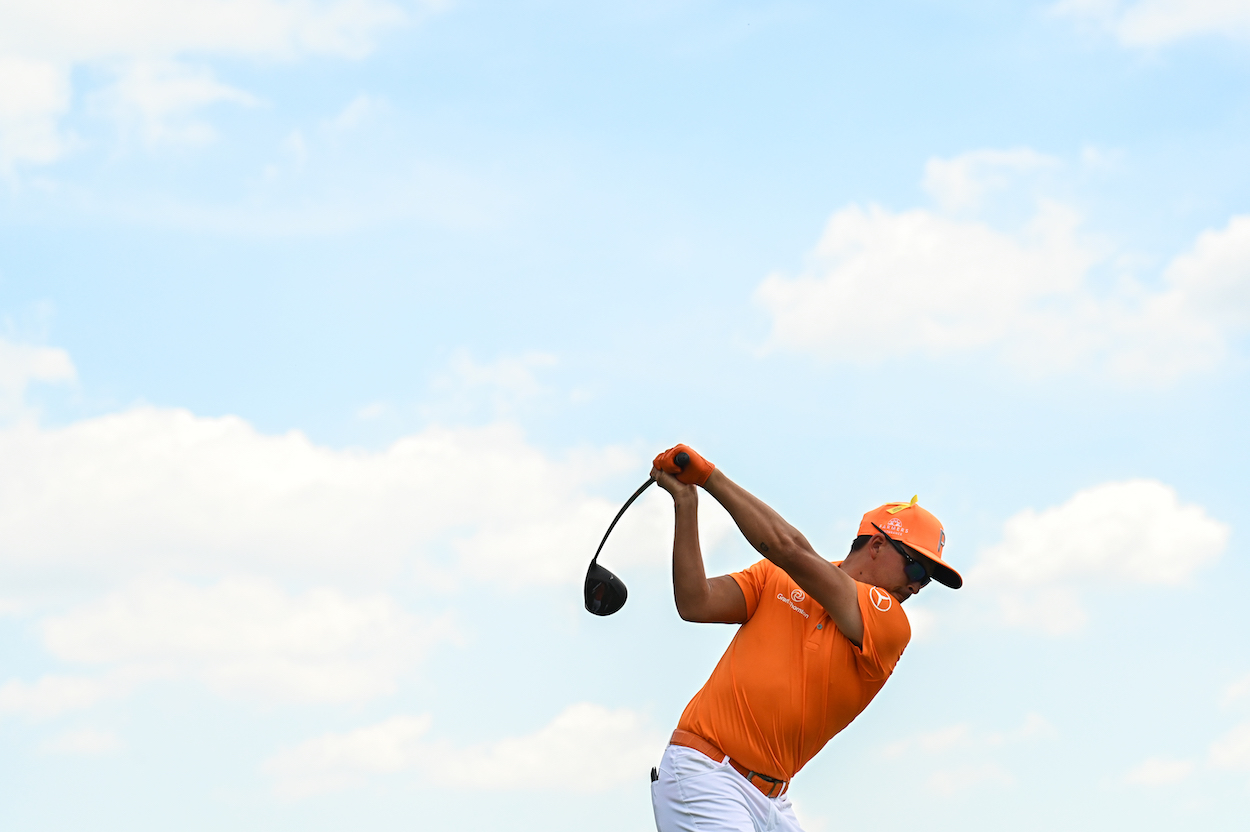 See how Rickie Fowler just missed out on qualifying for the 2021 U.S. Open at Torrey Pines by just one stroke.