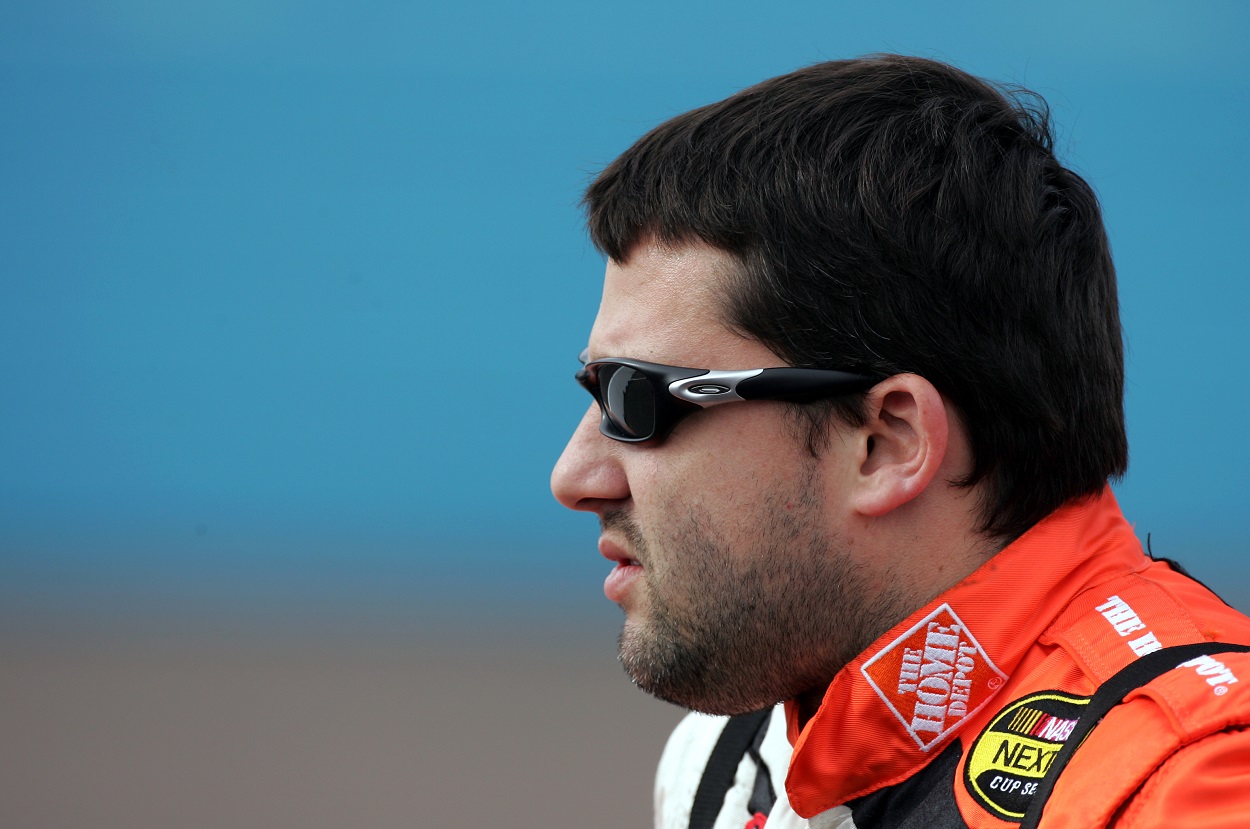 Tony Stewart during practice for the 2004 NASCAR Cup Series Checker Auto Parts 500