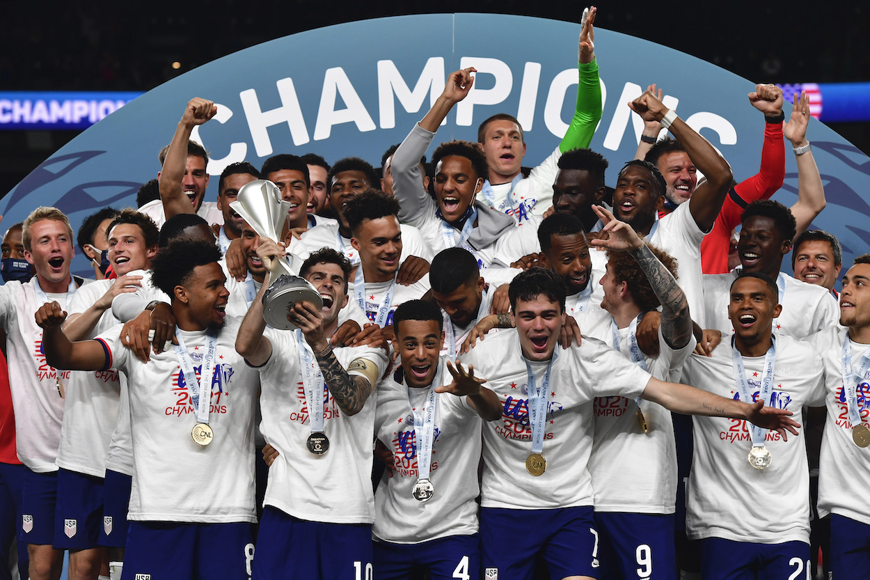 U.S. Men's National Team celebrates win over Mexico