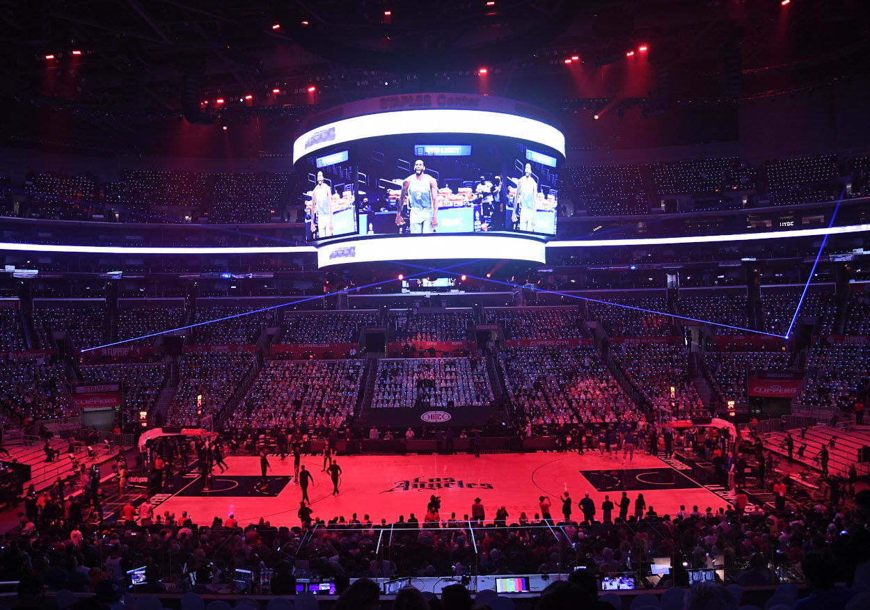 The LA Clippers can't seem to win at home