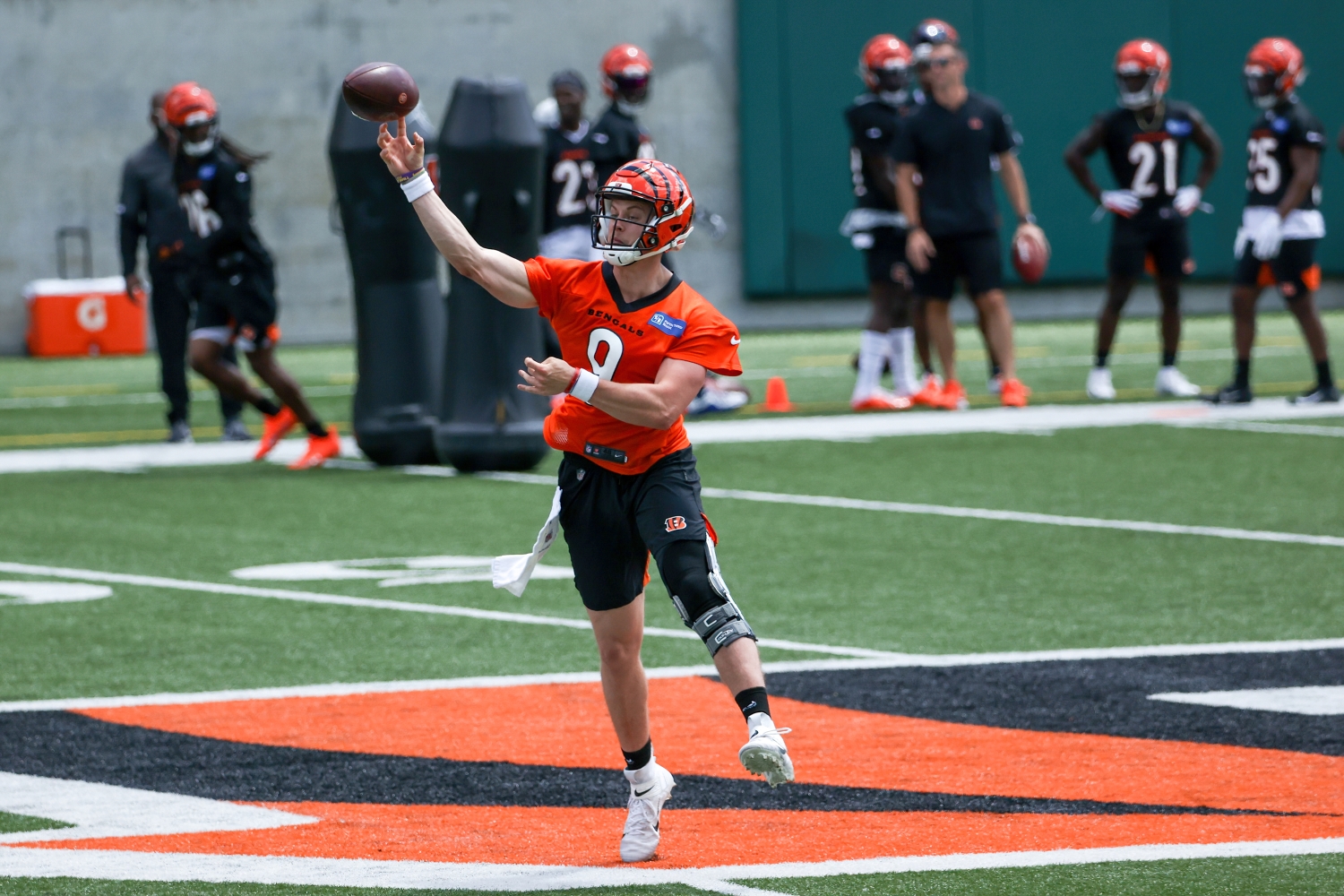 Joe Burrow throws a pass during practice.