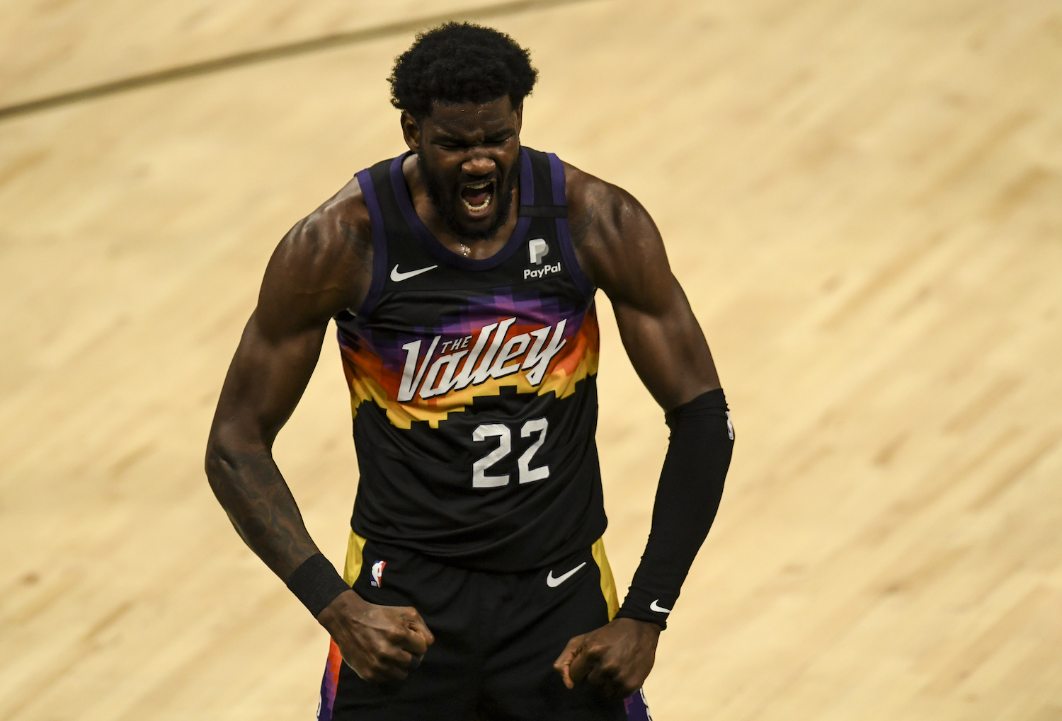 Deandre Ayton Spent More Than $7,000 on New Clothes Before His