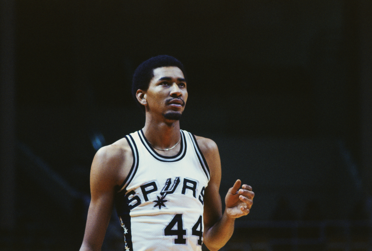 George gervin bulls sales jersey