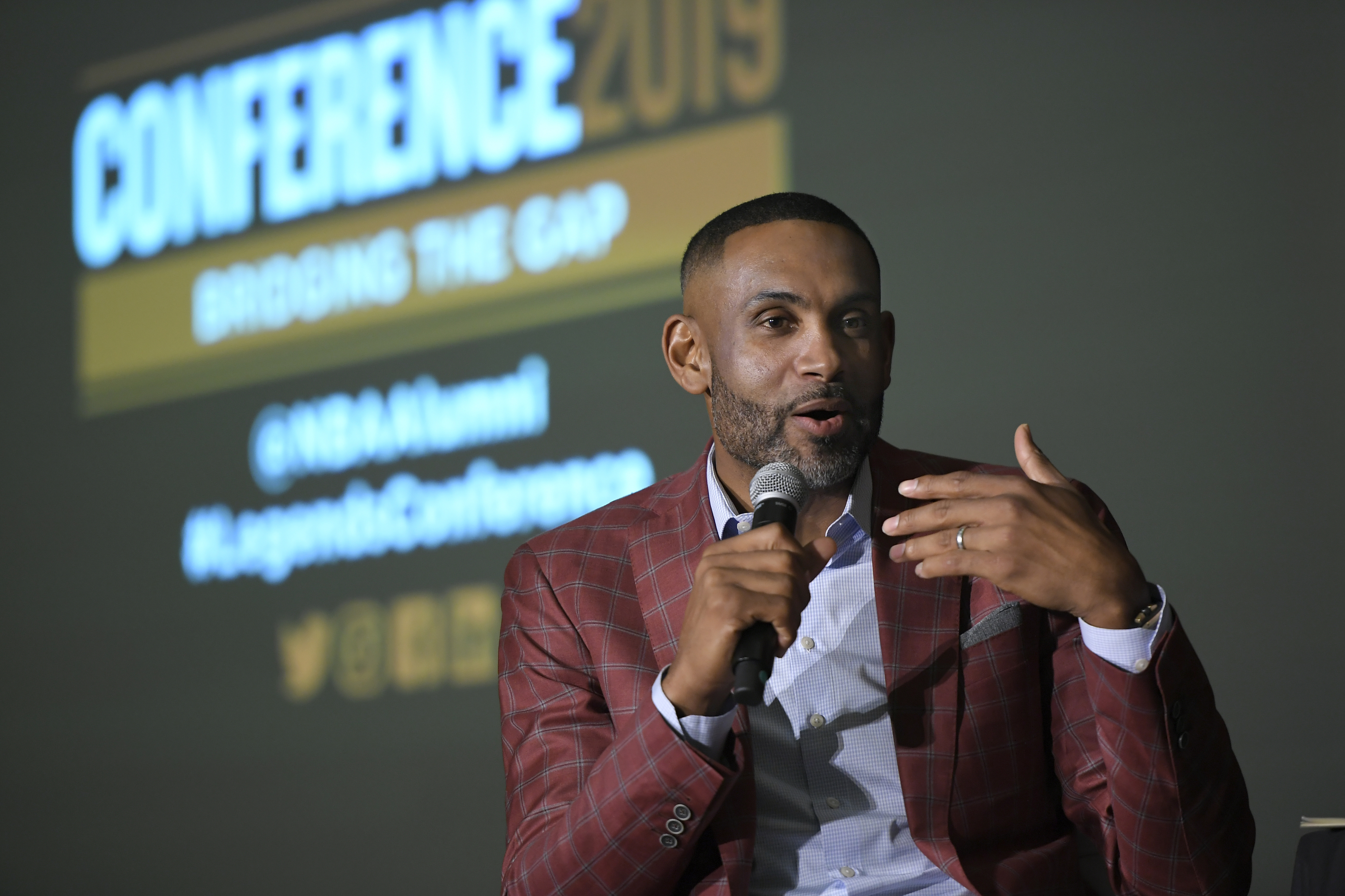 Grant Hill speaks at the NBRPA Legends Conference