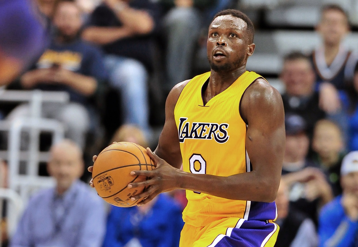 Luol Deng during a Lakers-Jazz matchup in October 2016