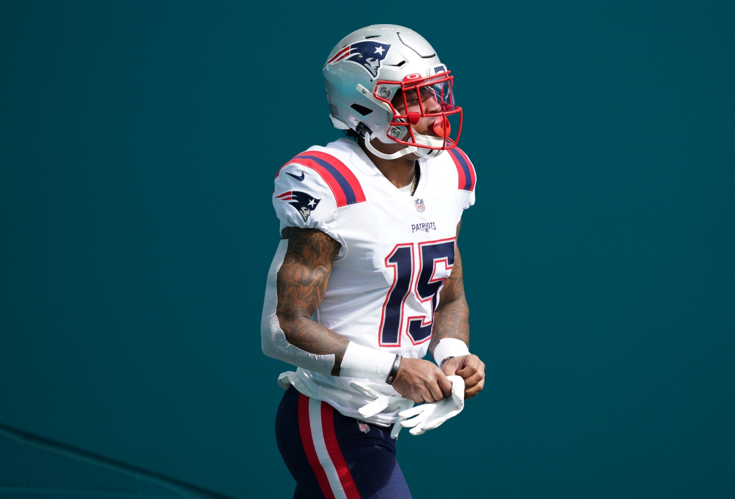 New England Patriots wide receiver N'Keal Harry prepares to take the field against the Miami Dolphins.