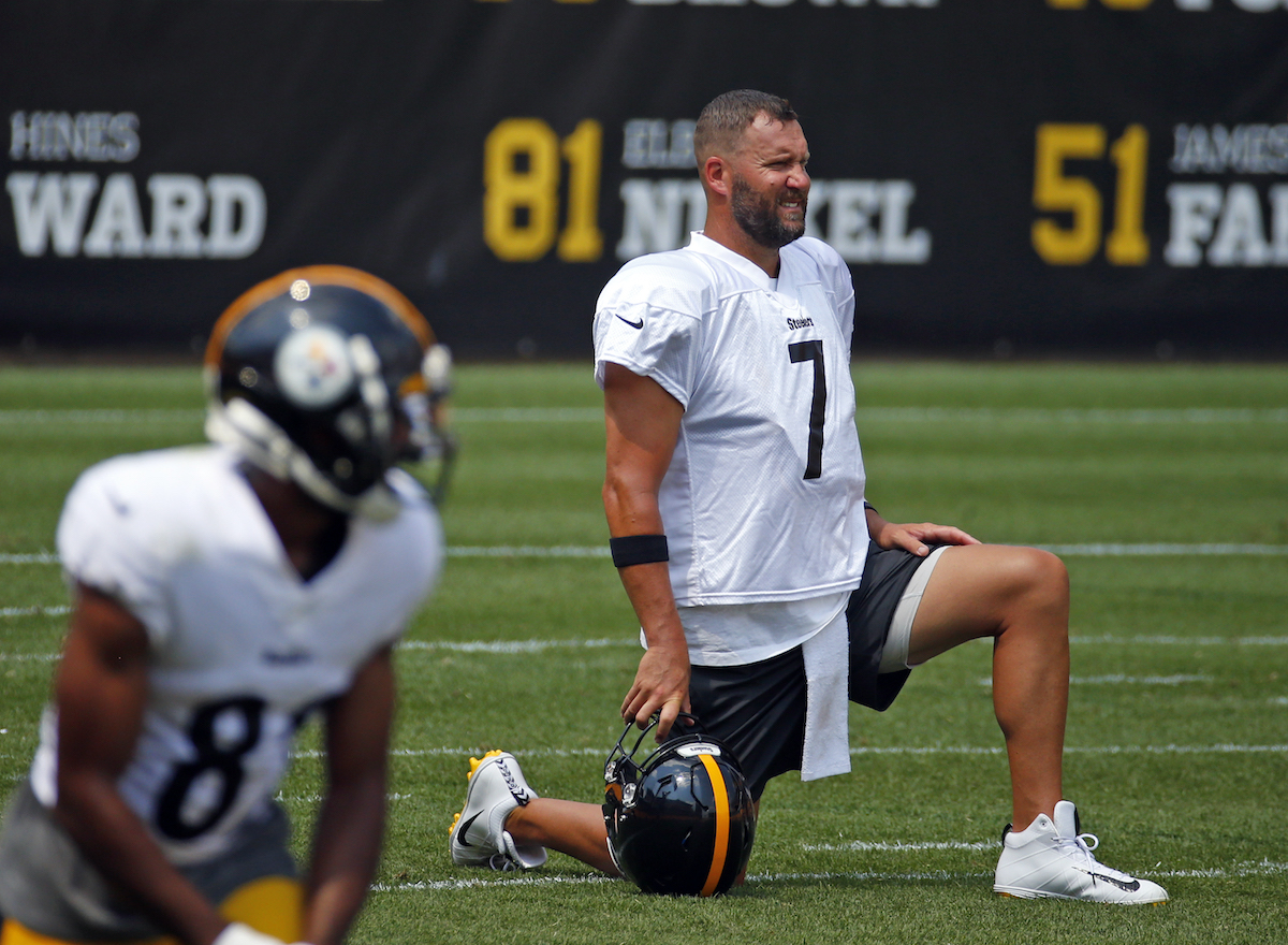 Ben Roethlisberger of the Pittsburgh Steelers looks on during training camp