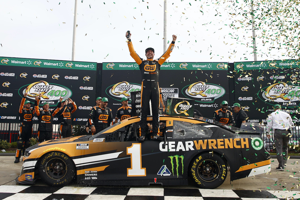 Kurt Busch celebrates win at Atlanta