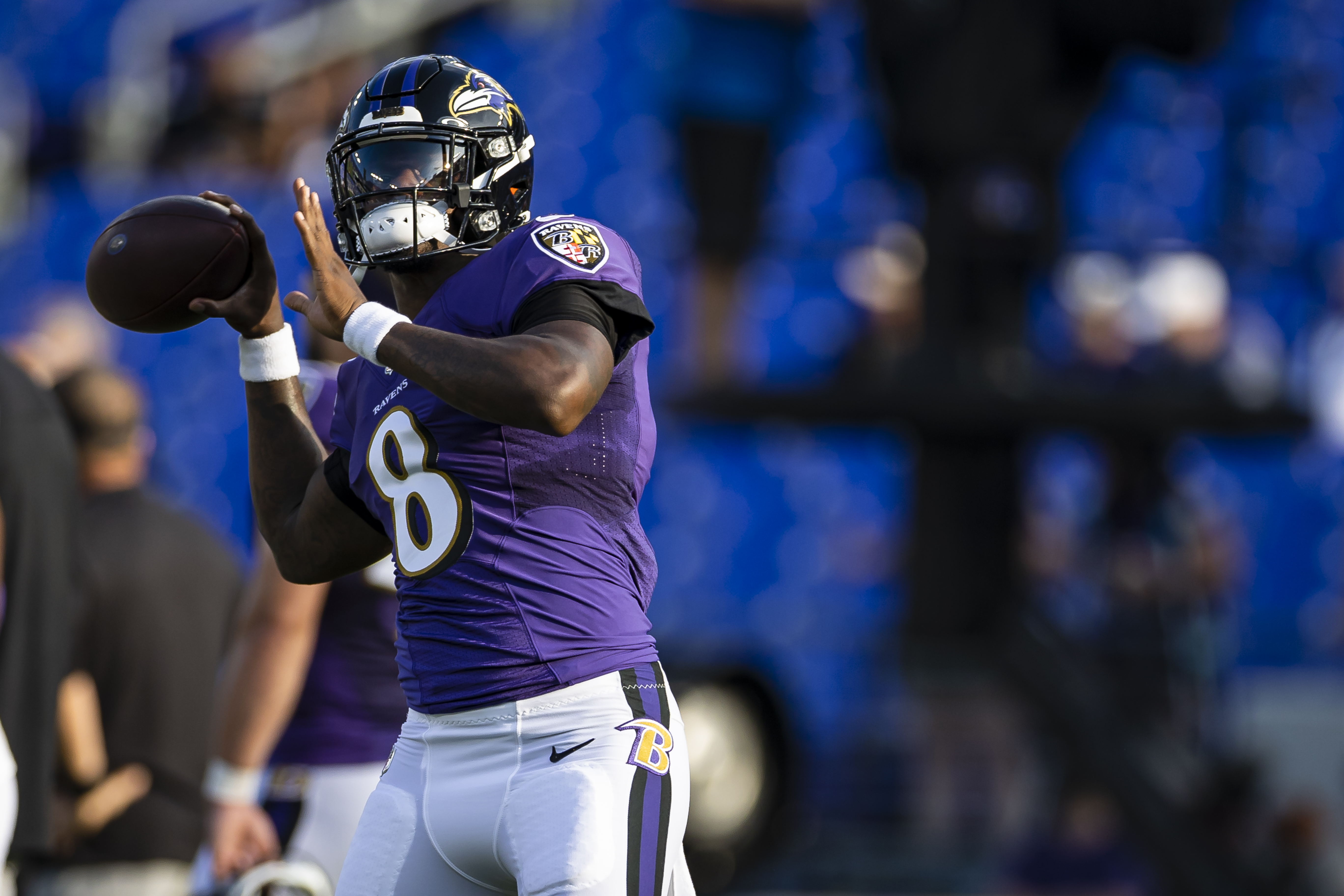 Lamar Jackson throws pass before NFL preseason game