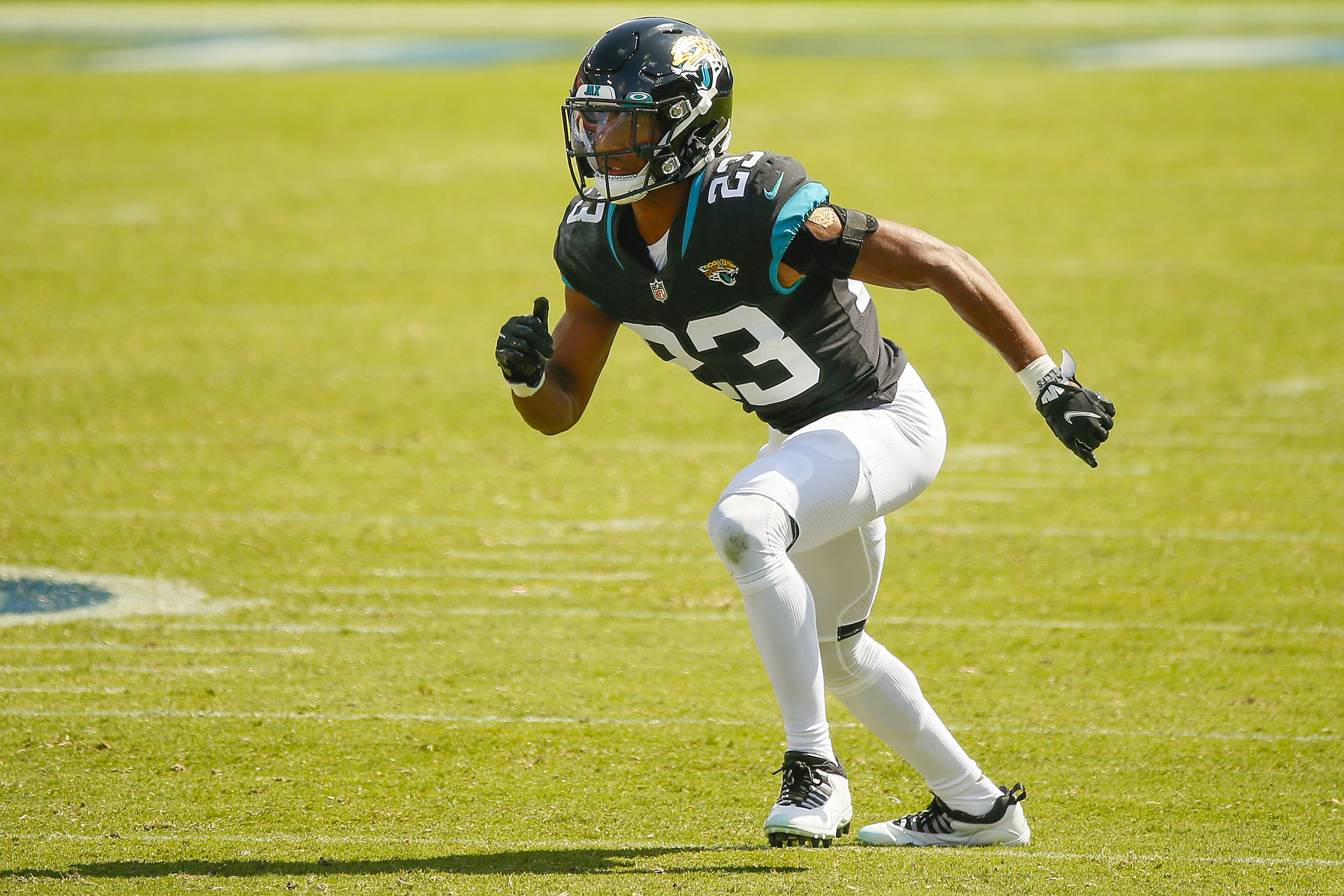 Former Jaguars cornerback C.J. Henderson in action