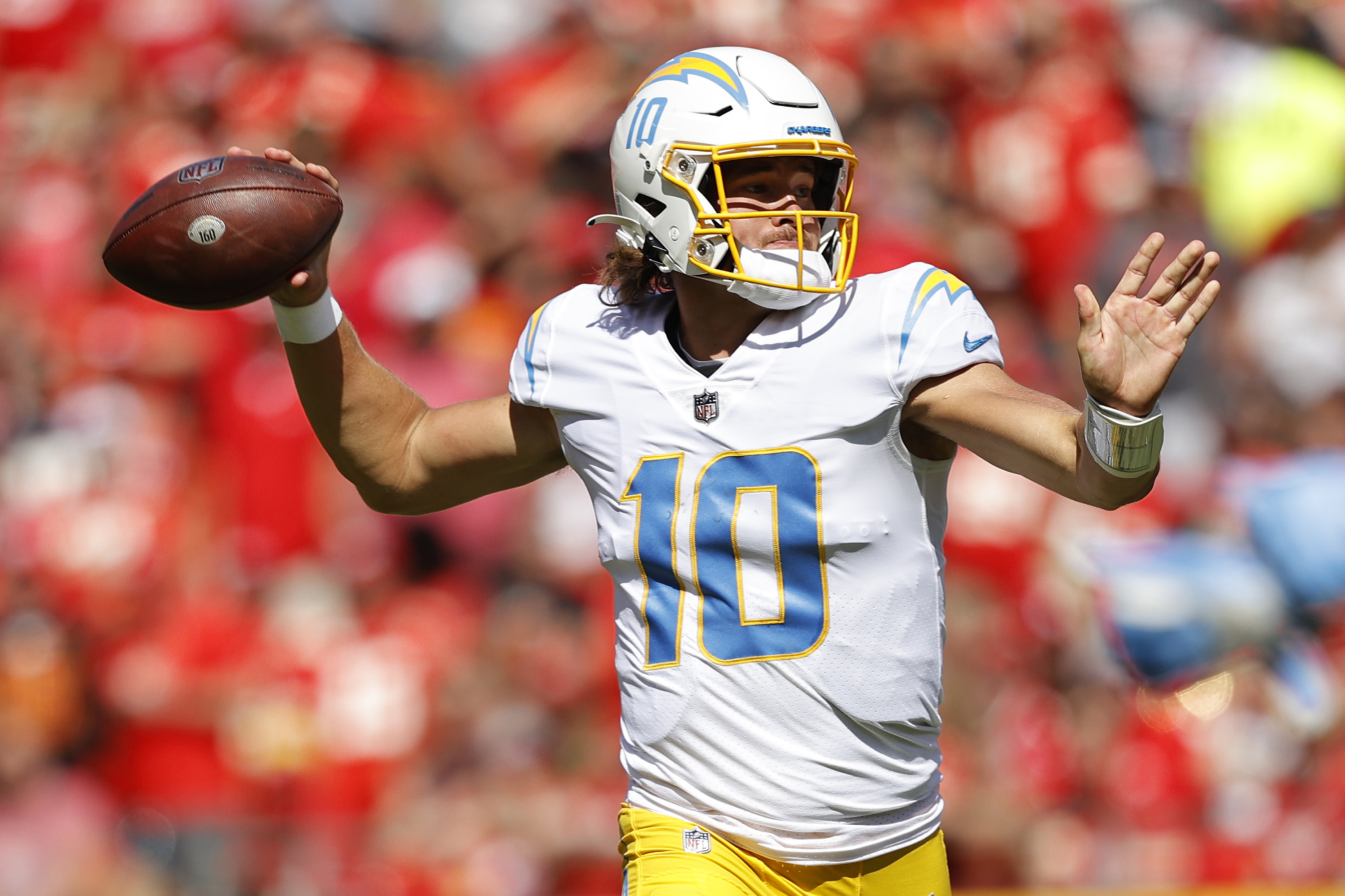Los Angeles Chargers QB Justin Herbert throws a pass against the Kansas City Chiefs in September 2021