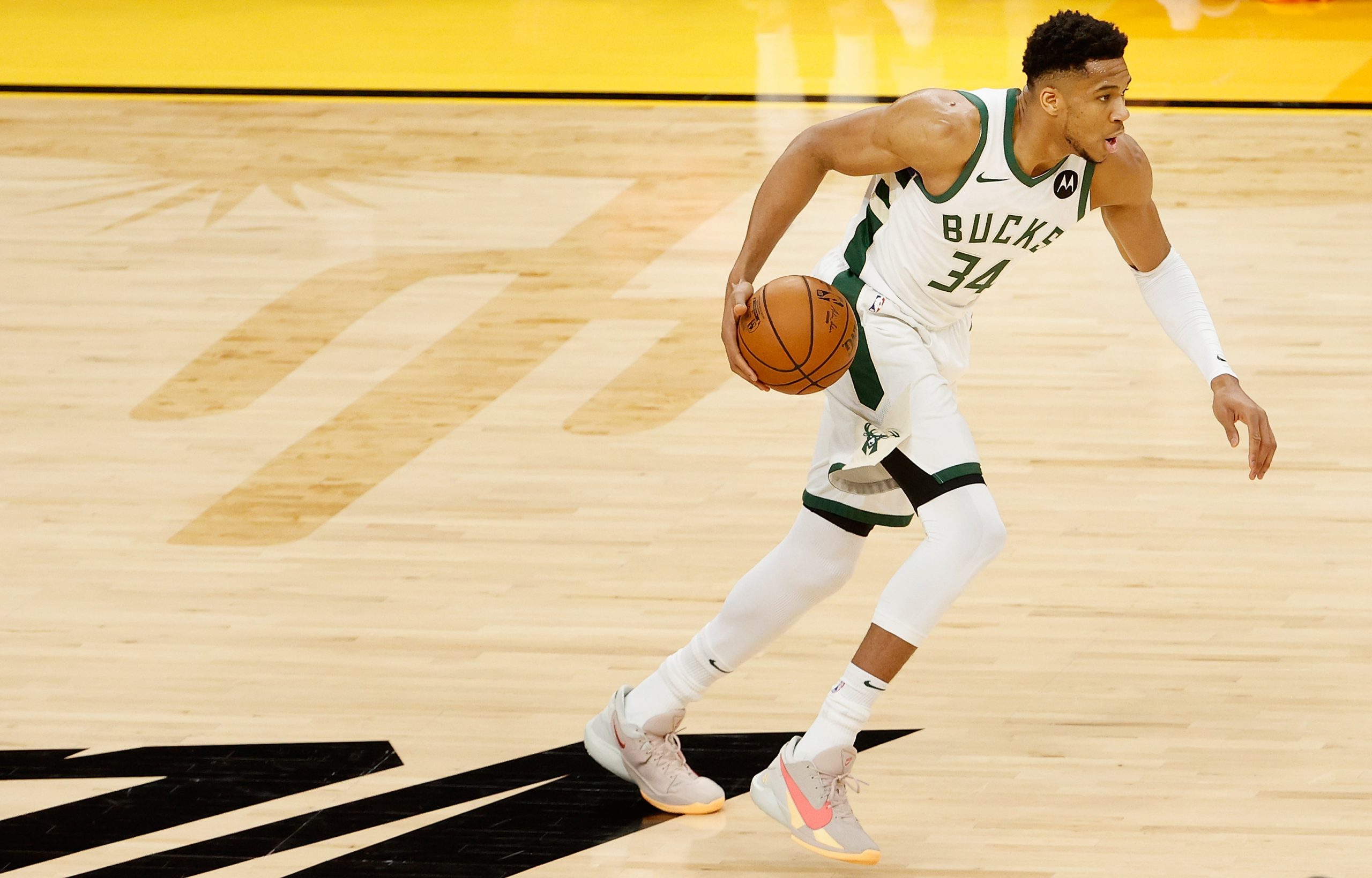 Giannis Antetokounmpo of the Milwaukee Bucks handles the ball.