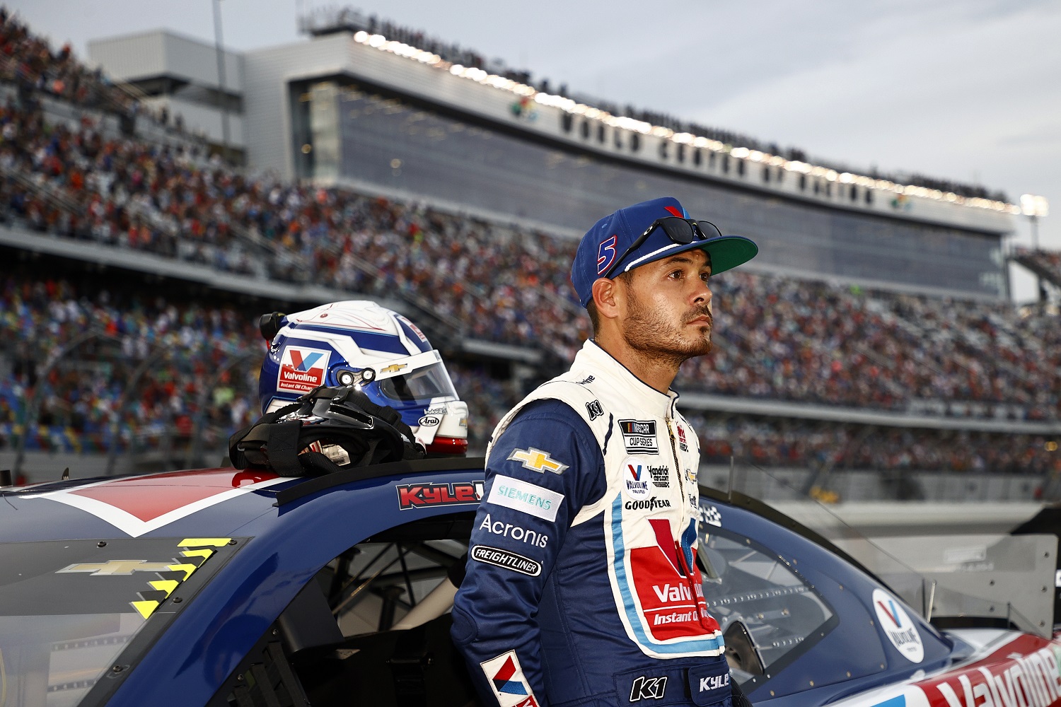 Kyle Larson waits on the grid prior to the NASCAR Cup Series Coke Zero Sugar 400 at Daytona International Speedway on Aug. 28, 2021.