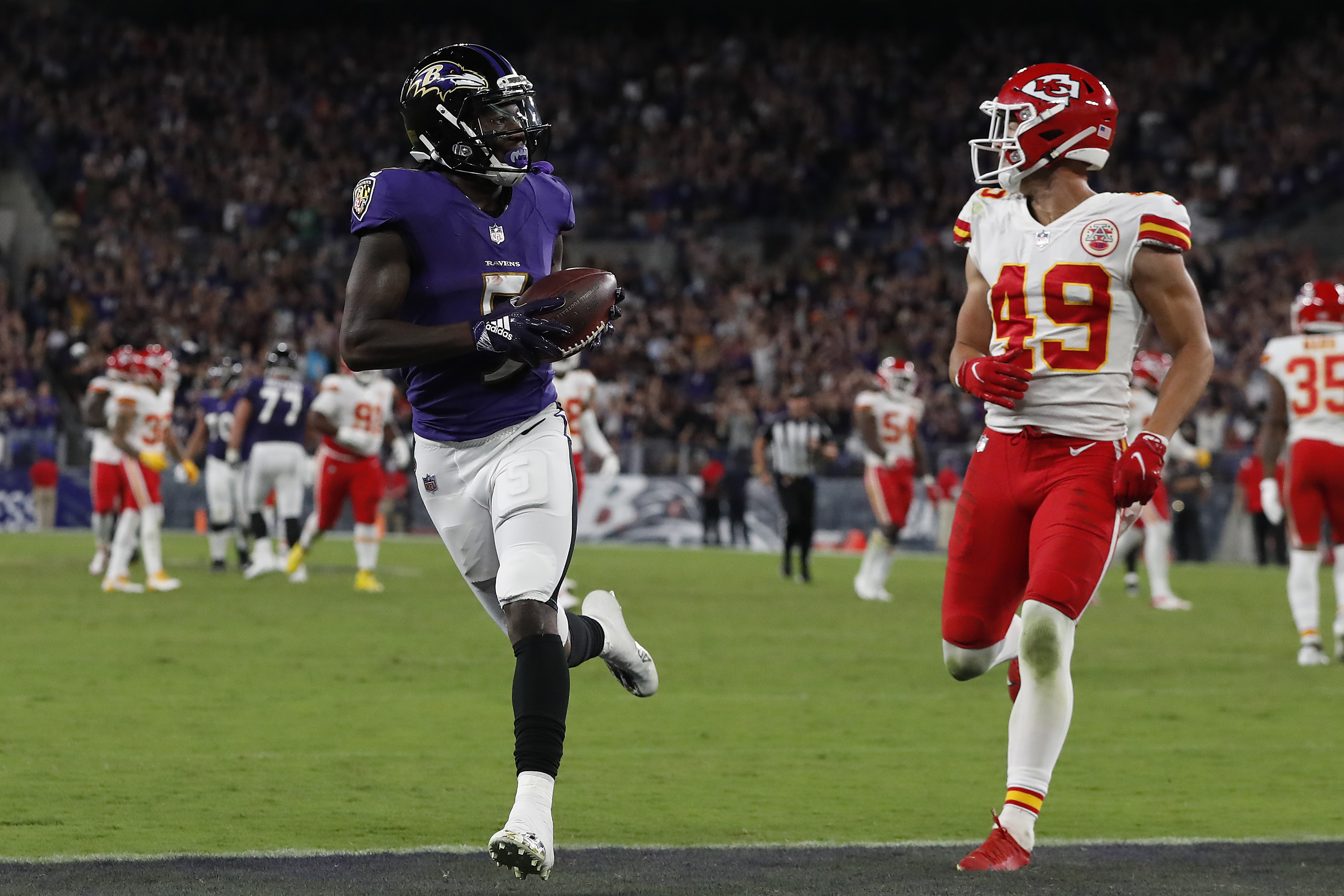 Ravens wide receiver Marquise Brown catches touchdown pass from Lamar Jackson