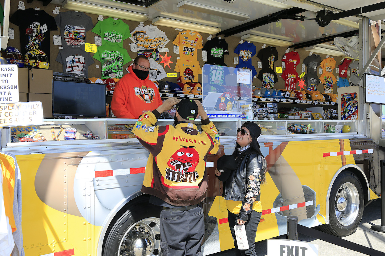 NASCAR fans line up to buy souvenirs