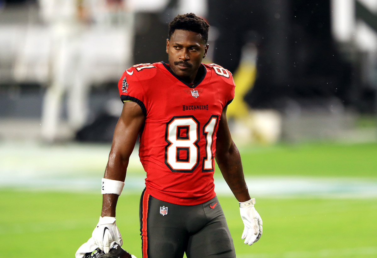 Antonio Brown, who is vaccinated