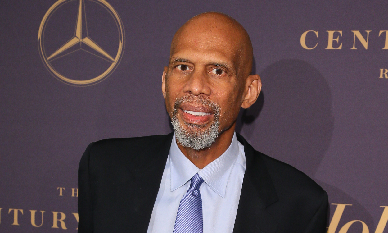 Kareem Abdul-Jabbar is showing off a new talent: Lakers memes
