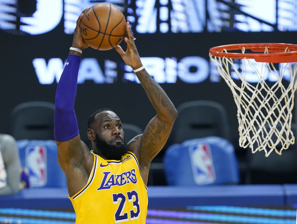 Lebron james 2021 dunks Clearance