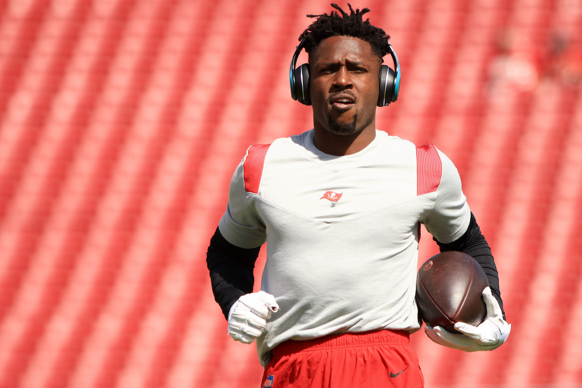 Antonio Brown, #81 of the Tampa Bay Buccaneers, warms up before the game against the Miami Dolphins at Raymond James Stadium on October 10, 2021, in Tampa, Florida
