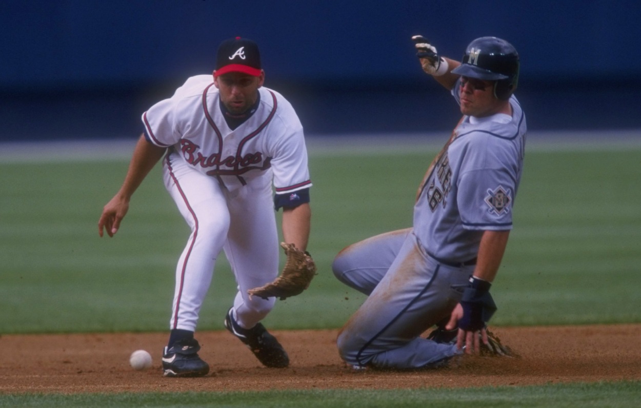 The Milwaukee Brewers and Atlanta Braves on March 31, 1998.