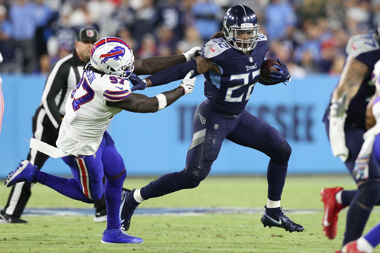 Tennessee Titans running back Derrick Henry plays against the Buffalo Bills
