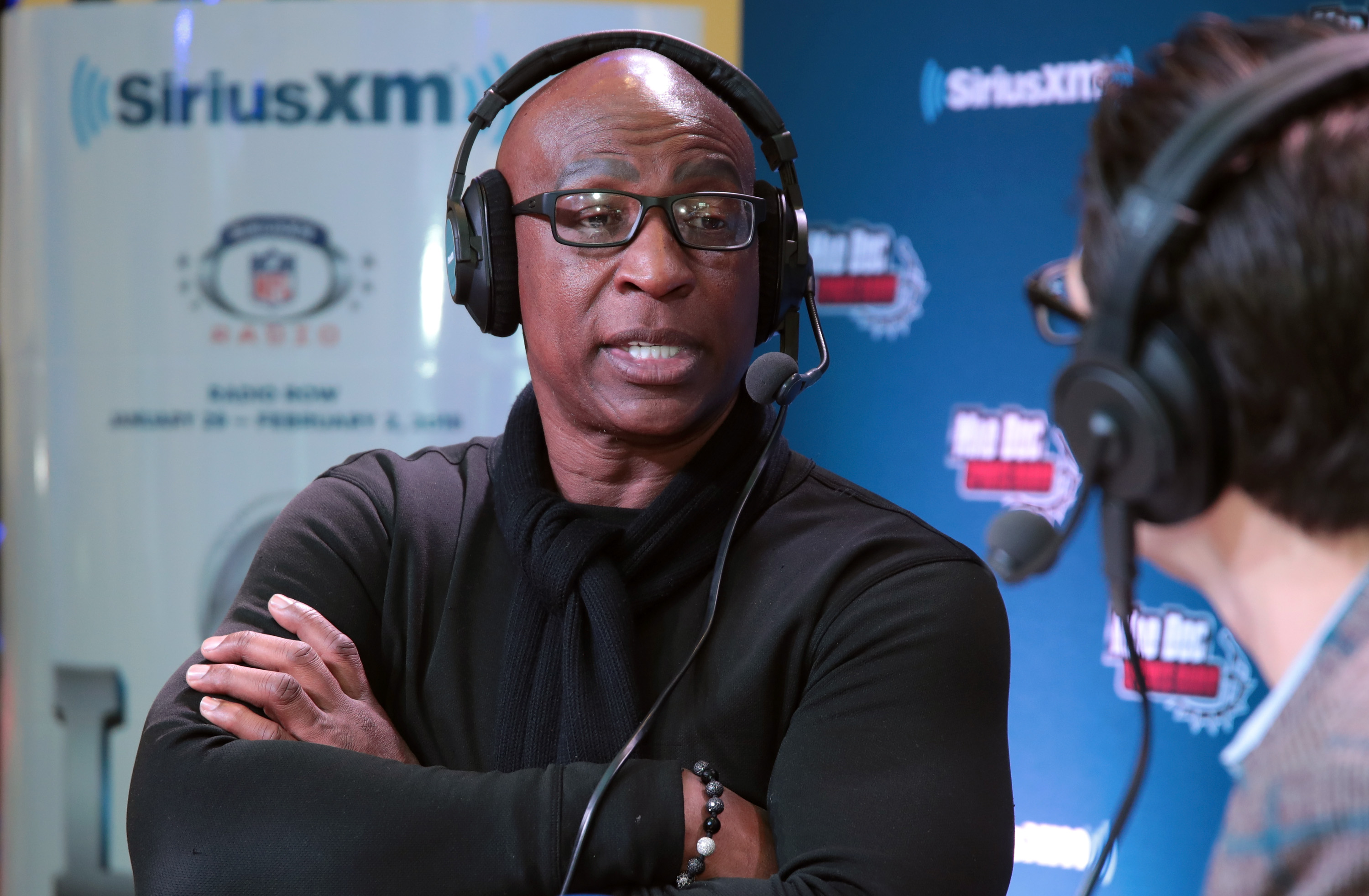 Hall of Famer Eric Dickerson joins radio show at the Super Bowl
