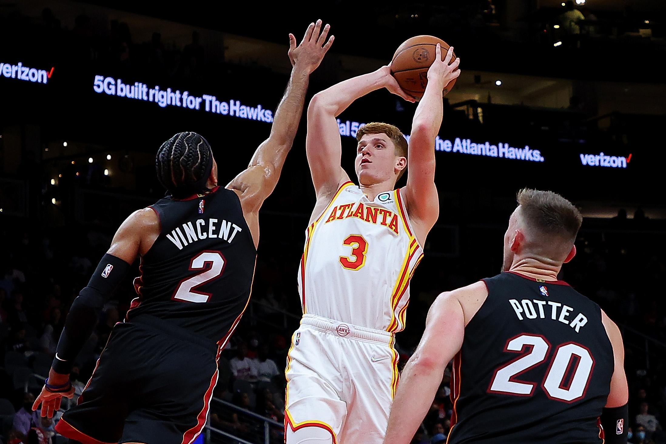 Atlanta Hawks guard Kevin Huerter shoots during a preseason game