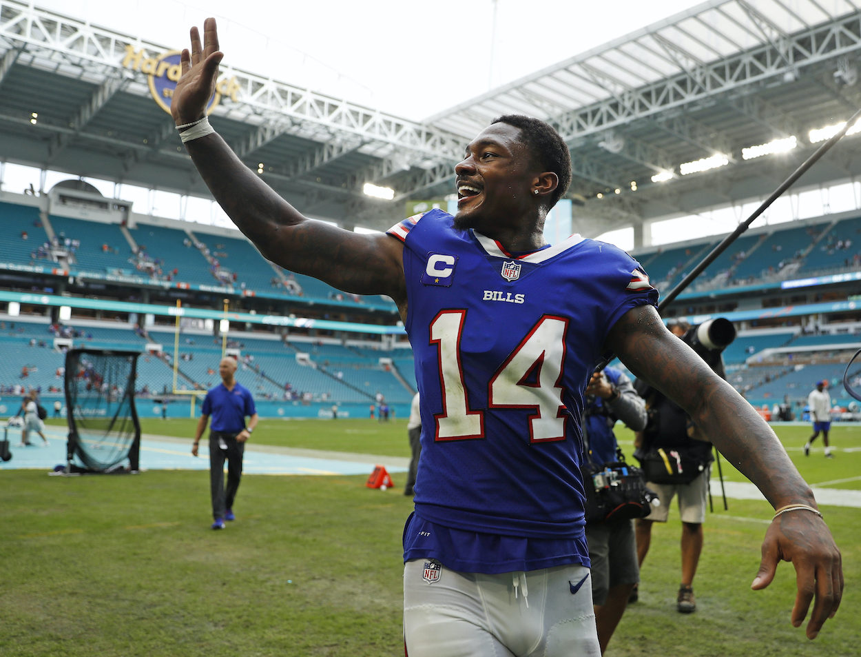 Stefon Diggs of the Buffalo Bills waves to fans after defeating the Miami Dolphins 35-0 at Hard Rock Stadium on September 19, 2021 in Miami Gardens, Florida.
