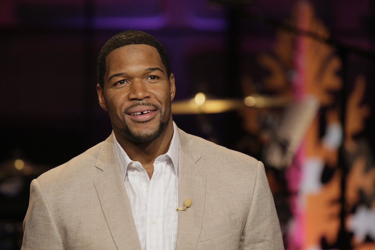 Michael Strahan’s Pregame Ritual Included Reading the Game Program on the Toilet and Talking to His Socks