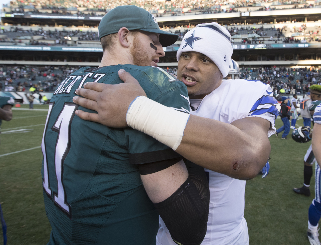 Philadelphia Eagles quarterback Carson Wentz (L) and Dallas Cowboys quarterback Dak Prescott in 2017.