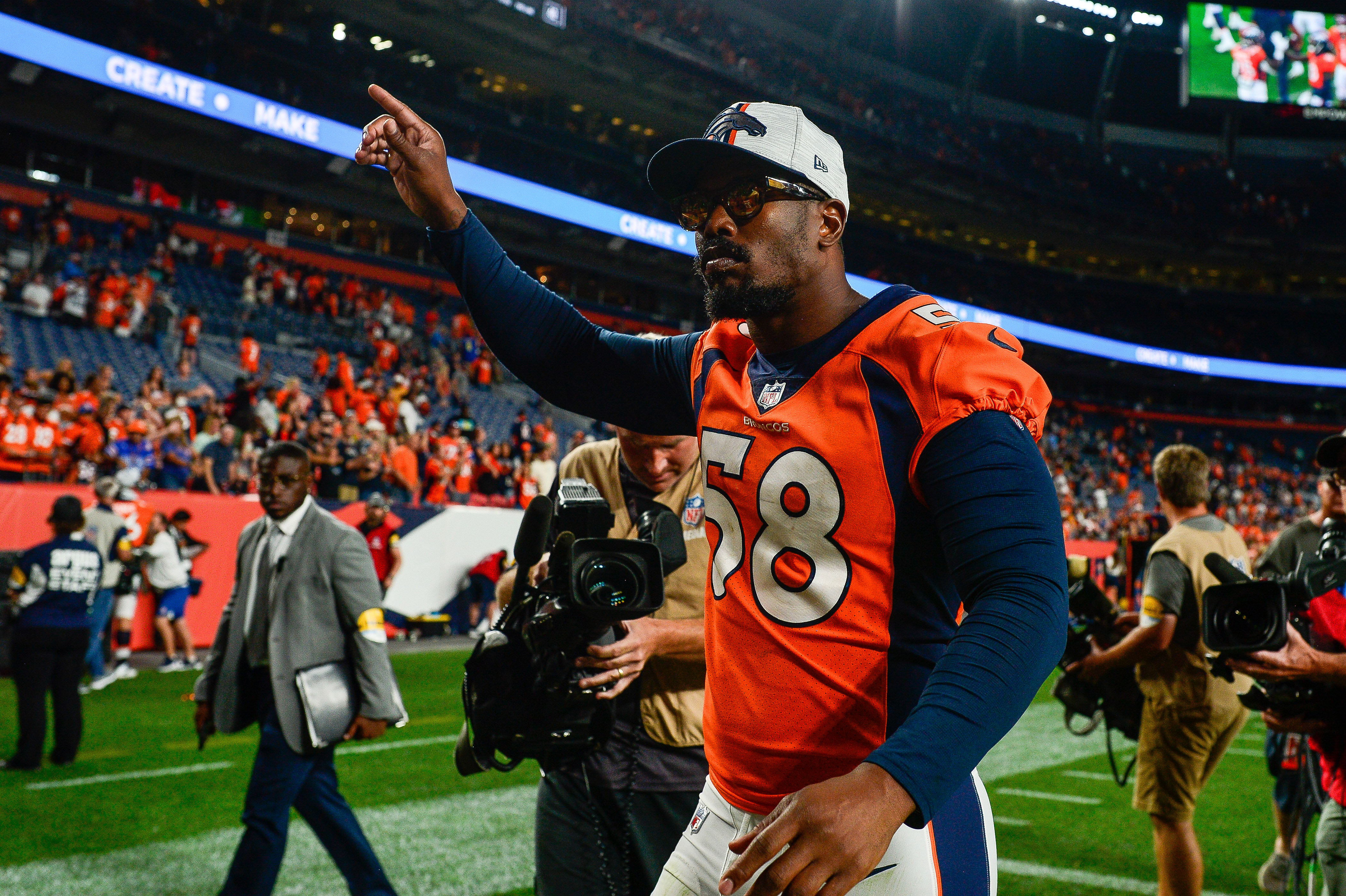 Broncos star Von Miller.