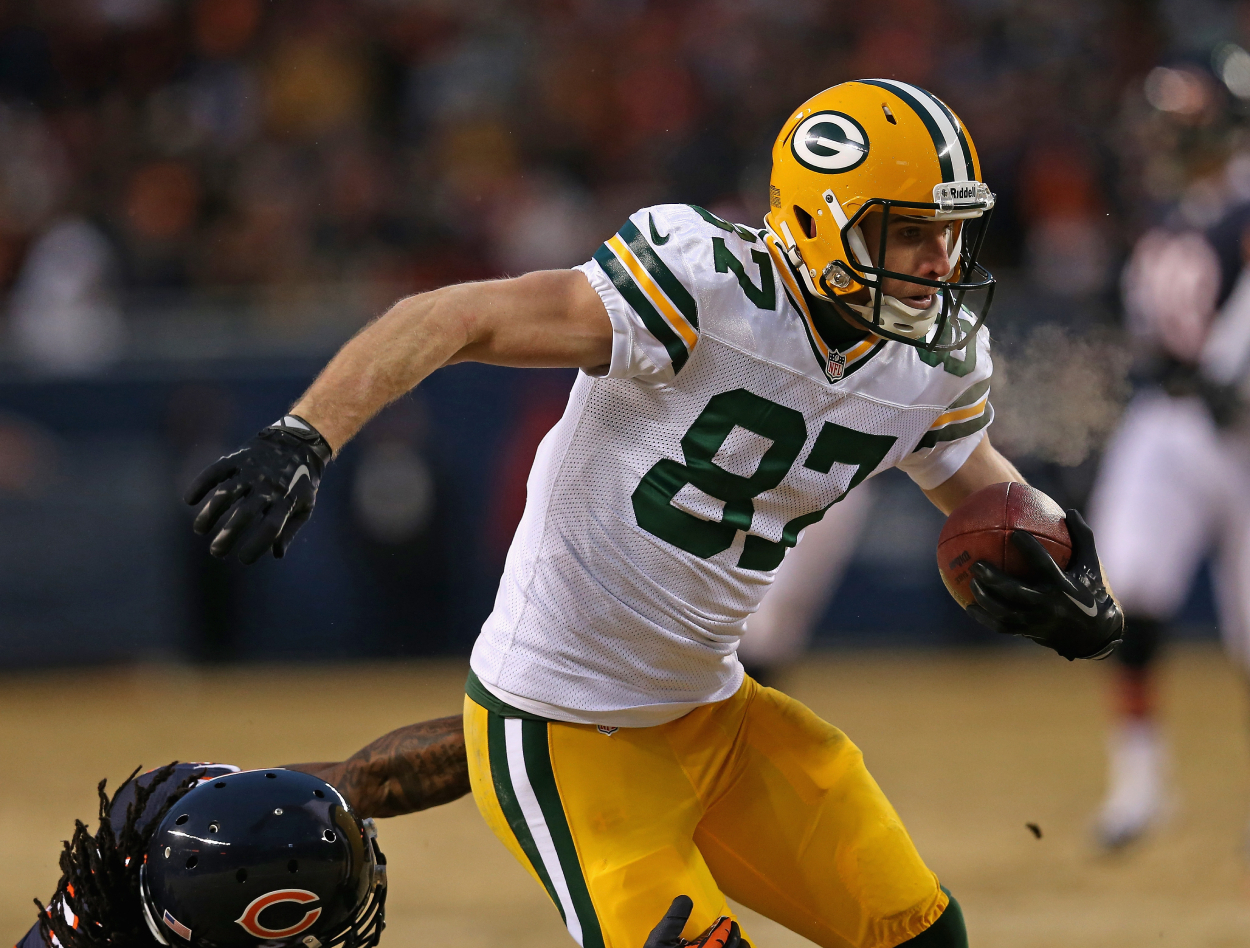 Jordy Nelson of the Green Bay Packers breaks away from Tim Jennings of the Chicago Bears.